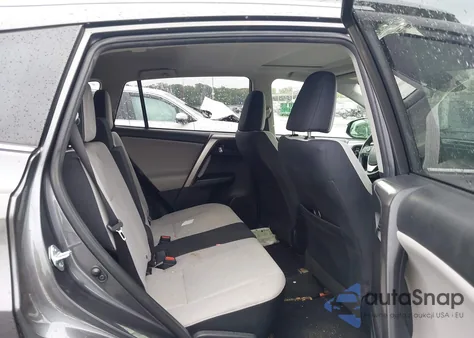 2018 Toyota Rav4 Xle z USA, uszkodzony, nr VIN JTMRFREV4JJ192274